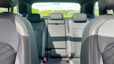 Volkswagen Tiguan 2.0 TDI 200 4Motion R-Line 5dr DSG Diesel Estate